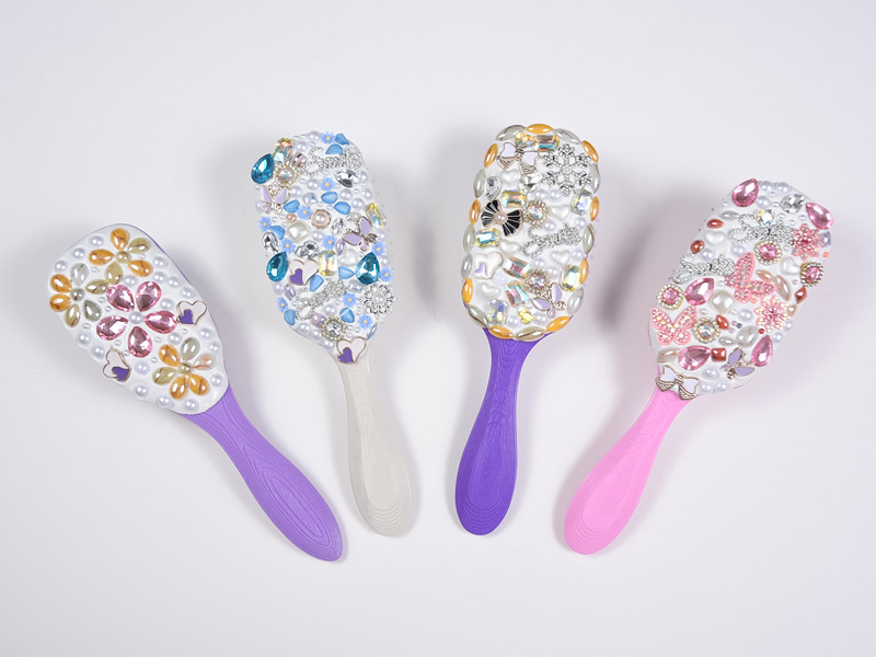 Cepillo para desenredar el cabello ovalado Jewelry Bling