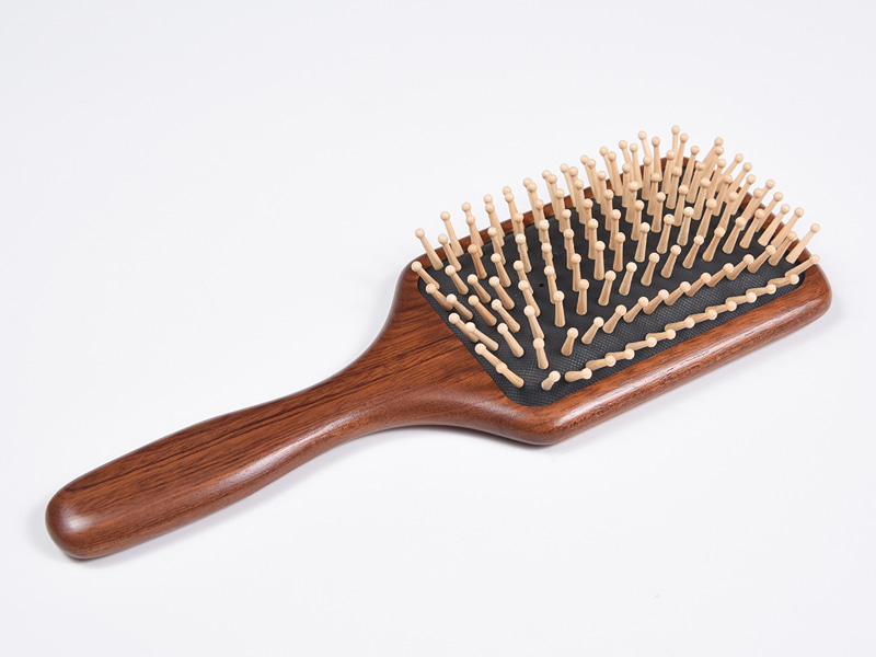 Cepillo de pelo ecológico con cojín de paleta de bambú