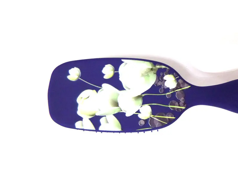 Cepillo plástico para desenredar extensiones de cabello