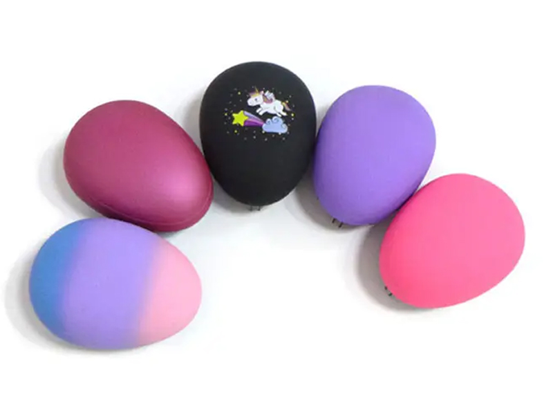 Cepillo antiestático para desenredar del masaje del cabello antienredos de varios colores