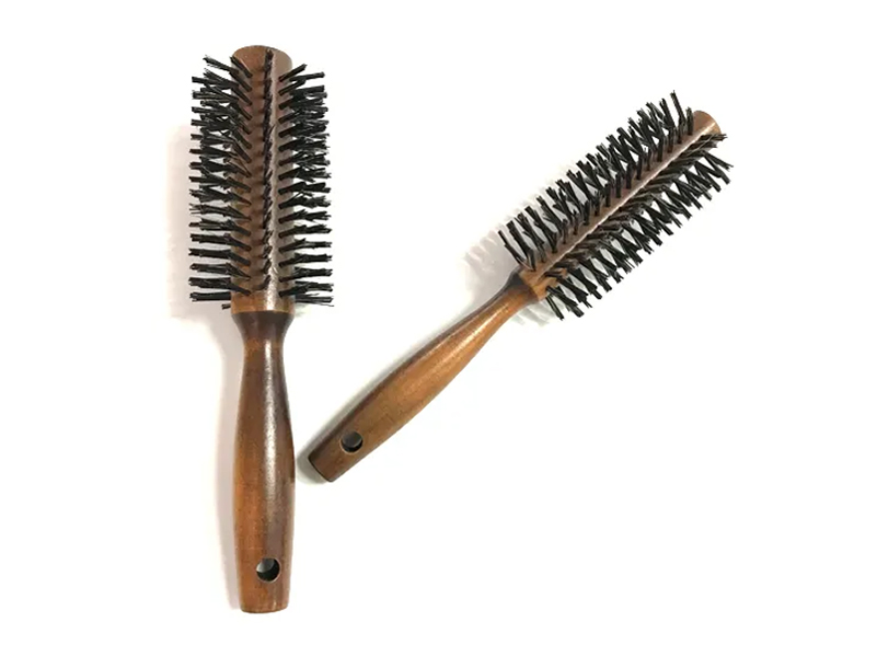 Cepillo de pelo sintético redondo con tinte de cerdas de bambú
