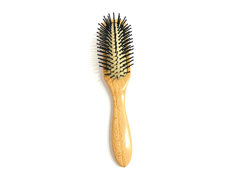 Cepillo de pelo con cojín de madera natural
