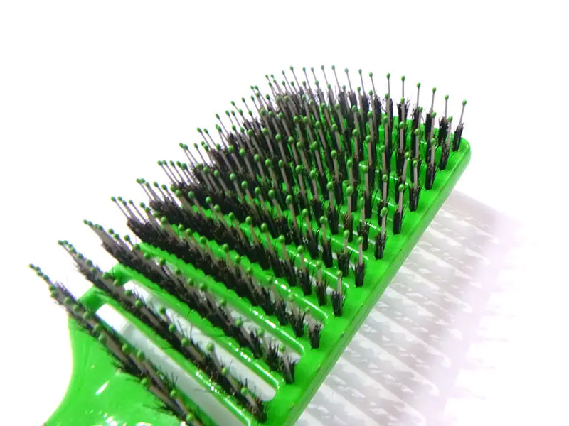 Cepillo de pelo para desenredar con ventilación de plástico
