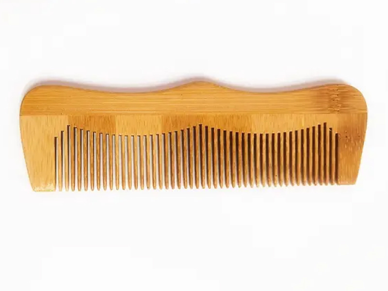 Cepillo de pelo de madera natural ecológico