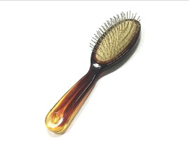 ¿Cómo beneficia un cepillo de masaje para el cabello a la salud del cuero cabelludo y del cabello?