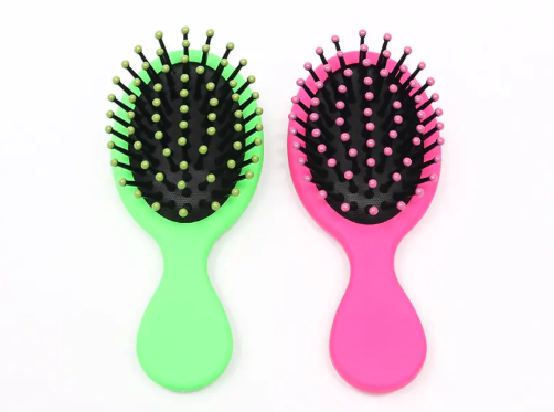 ¿Cómo elegir un mini cepillo de pelo de plástico?